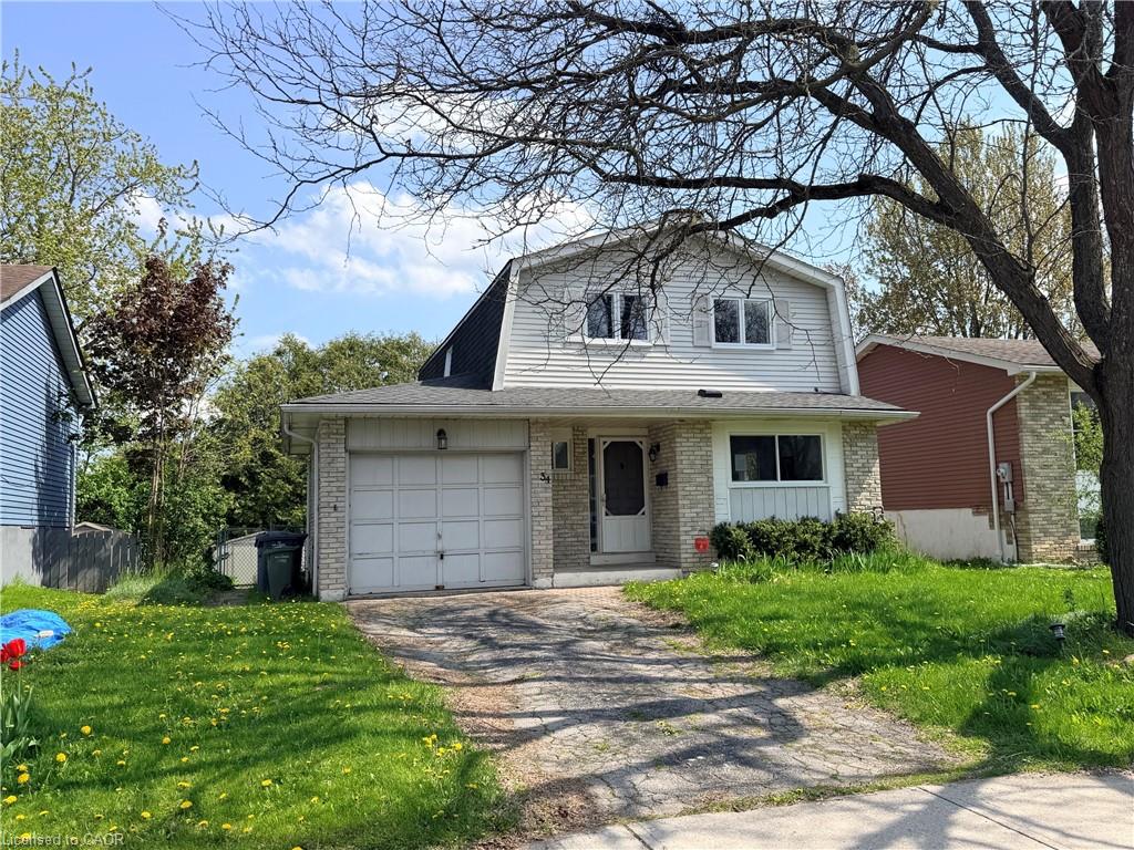 34 Woodridge Drive Property Photo 2