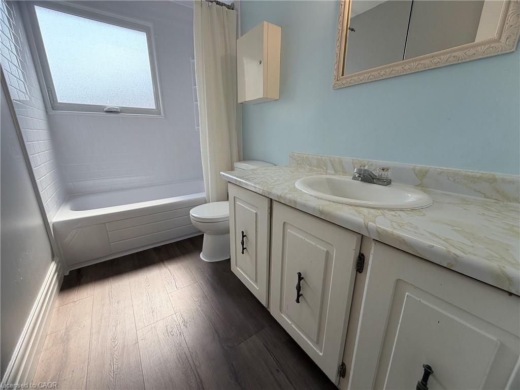 34 Woodridge Drive Property Photo 11