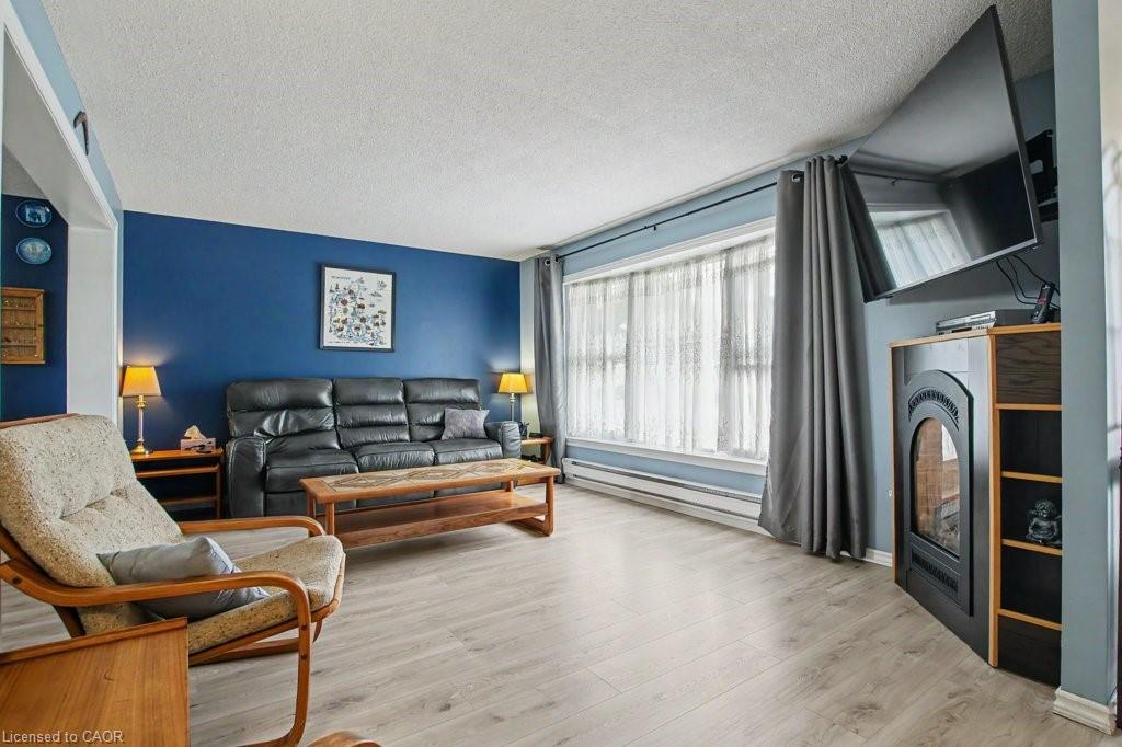 51 Schade Street Property Photo 6