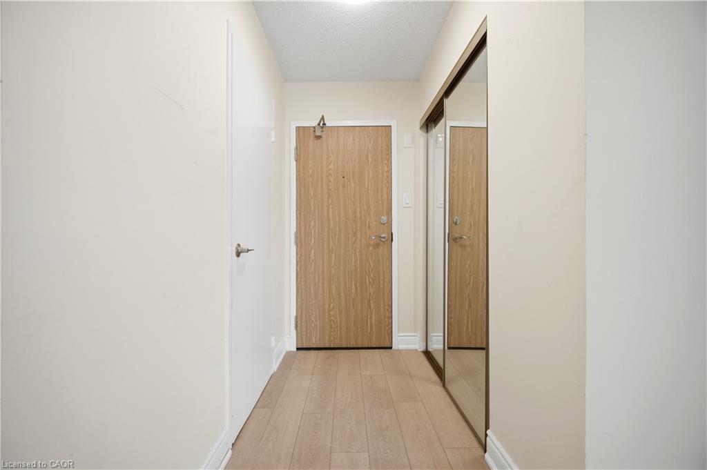 307-8 Lisa Street Property Photo 10