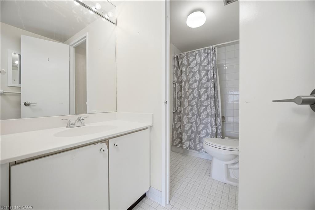 307-8 Lisa Street Property Photo 22