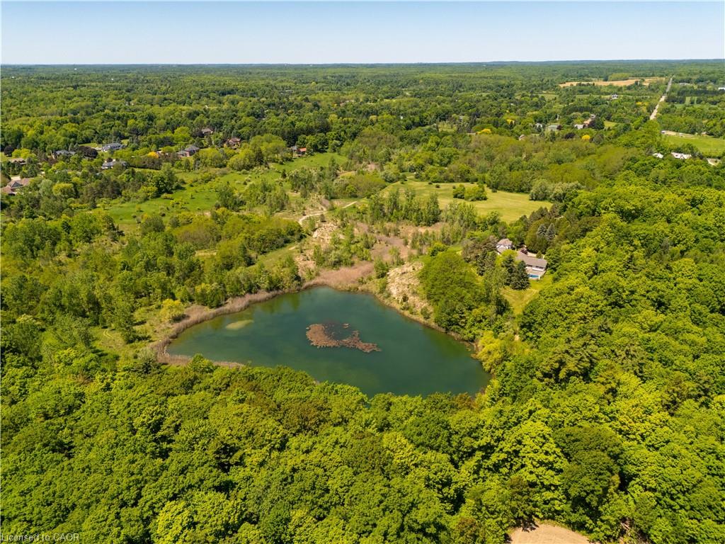 2360 8 Side Road Property Photo 4