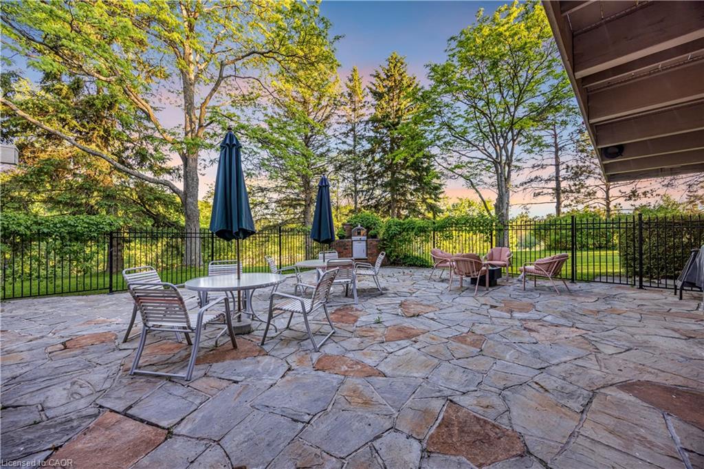 2360 8 Side Road Property Photo 45