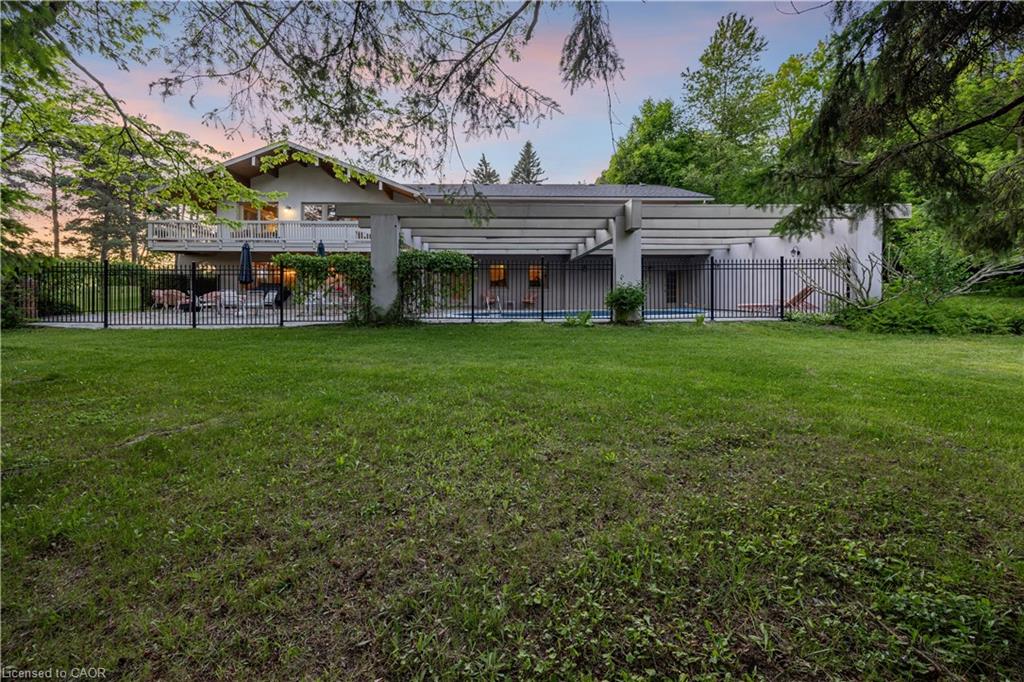 2360 8 Side Road Property Photo 48