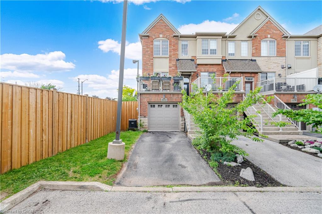 5035 Bidwell Common Property Photo 2