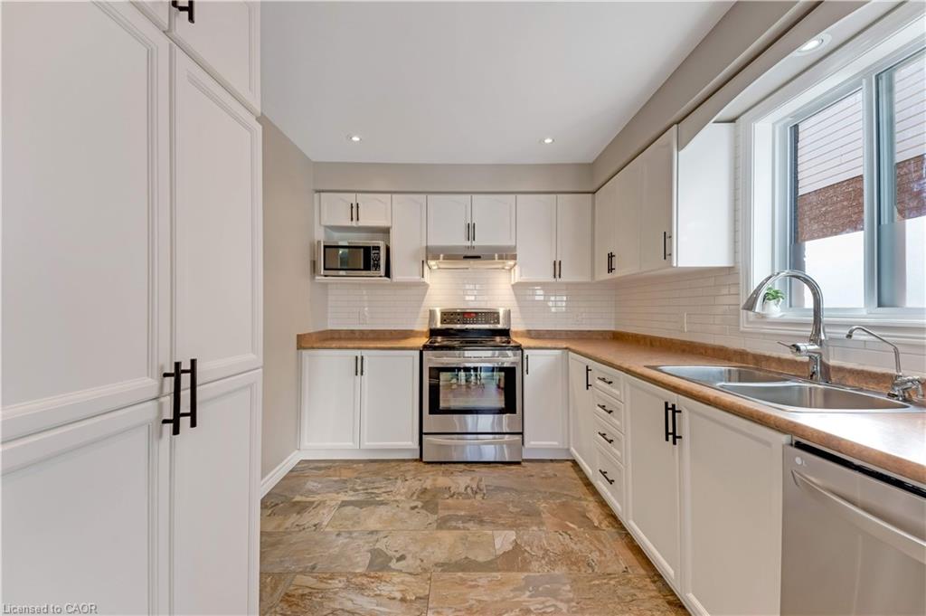 99 Stanley Avenue Property Photo 13