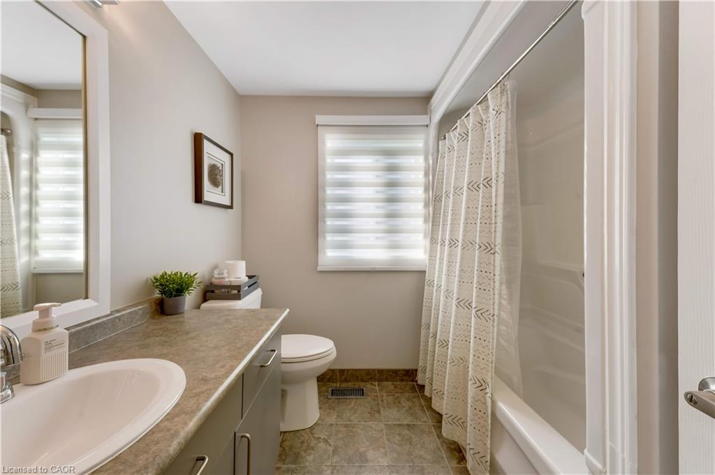 99 Stanley Avenue Property Photo 23