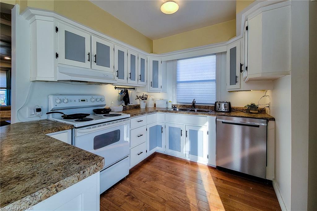 54 Eighth Avenue Property Photo 19