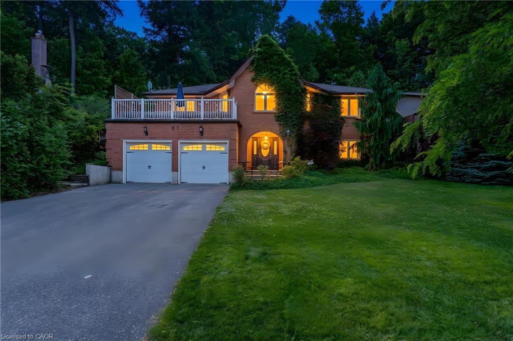 37 Yellow Birch Drive Property Photo 1