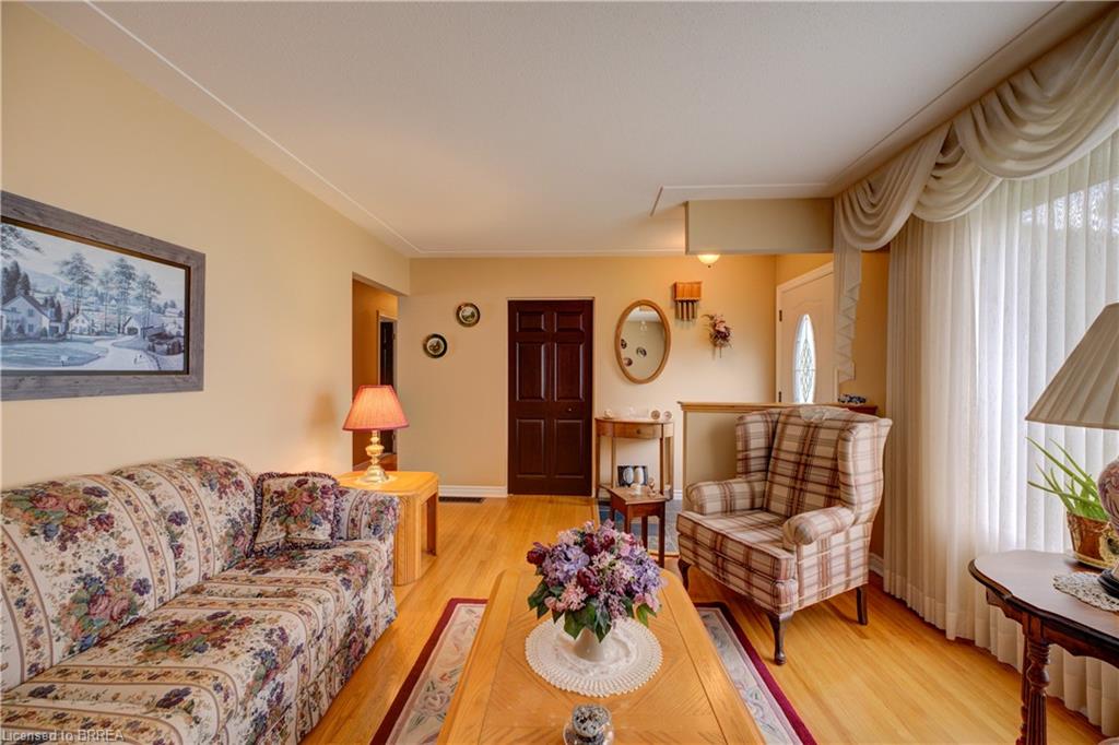 83 Evelyn Street Property Photo 5