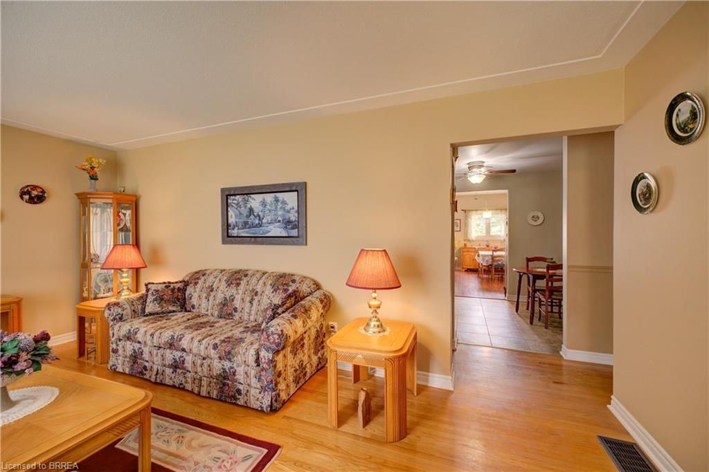83 Evelyn Street Property Photo 6