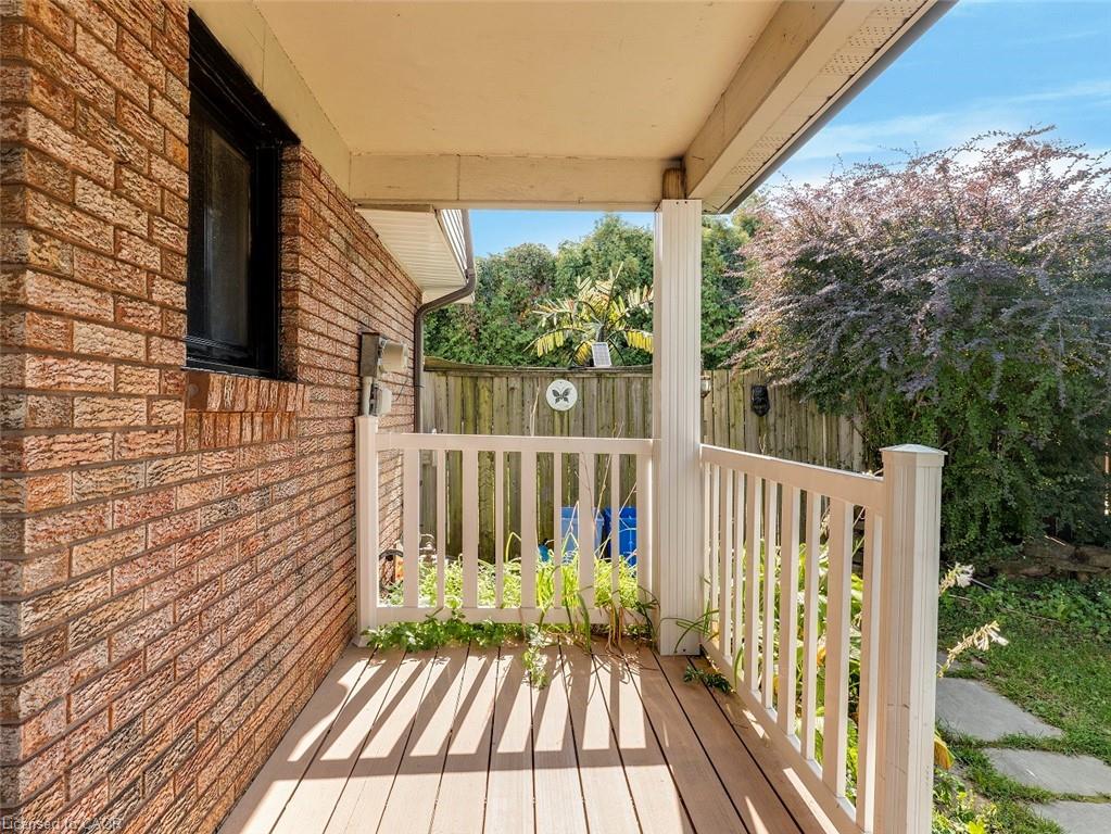 40 Yeoville Court Property Photo 6