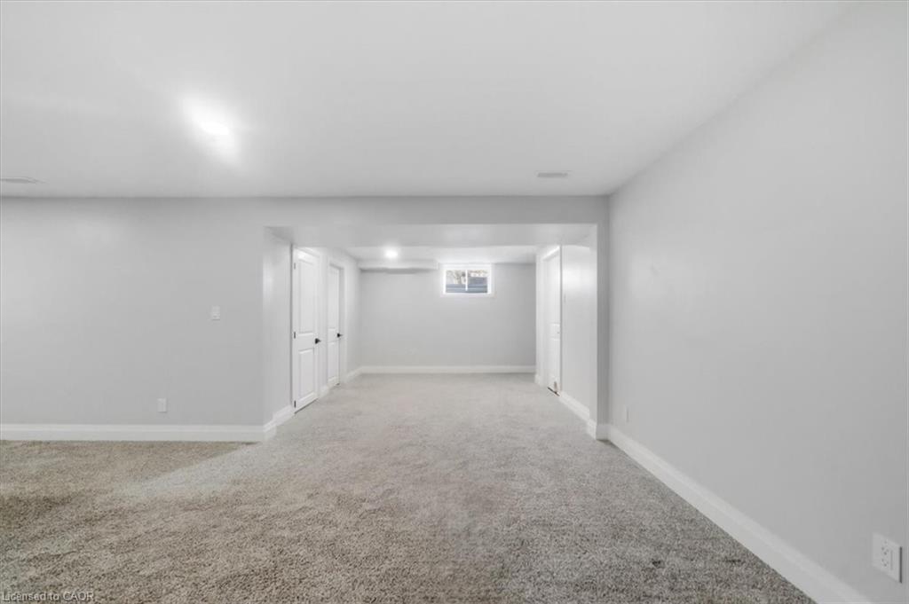 12 Main Street W Property Photo 27