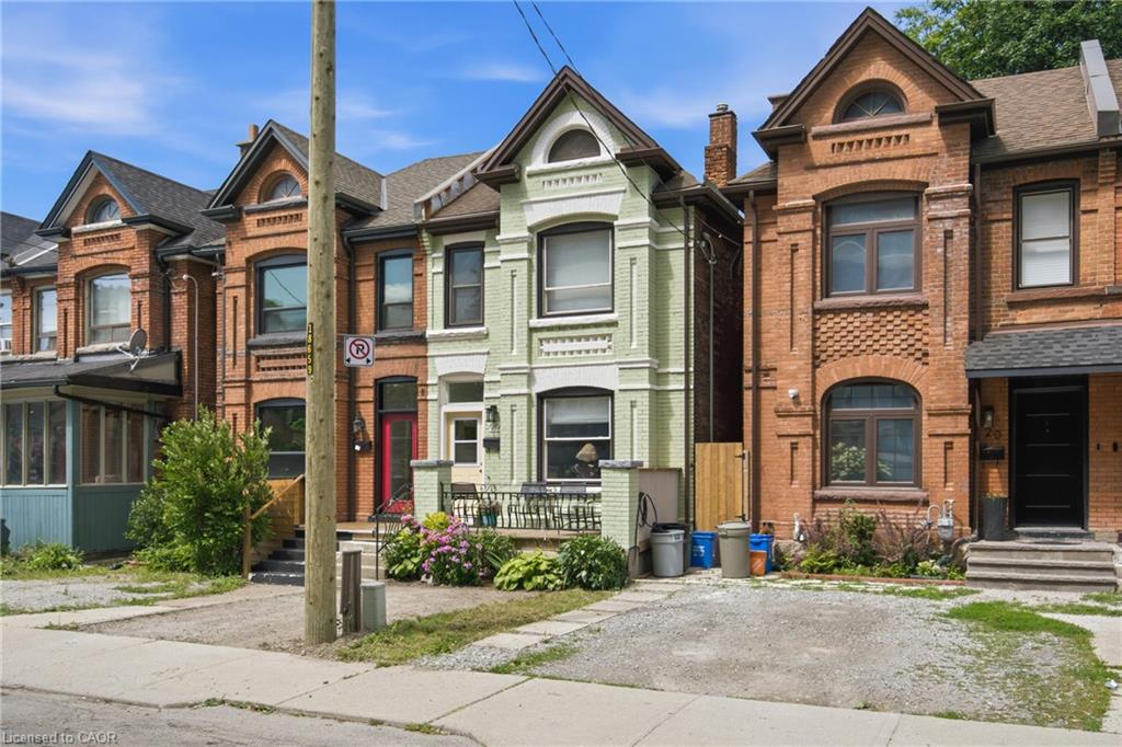 22 Spring Street Property Photo 2