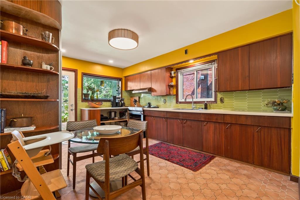 22 Spring Street Property Photo 18