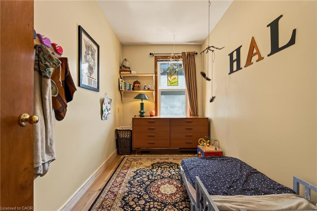 22 Spring Street Property Photo 33
