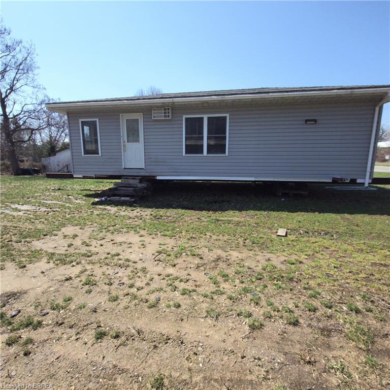 110 Queen Street E Property Photo 1