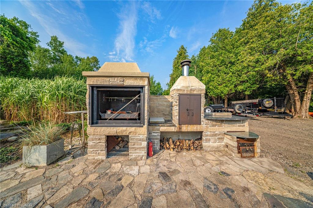 13127 27 Side Road Property Photo 39