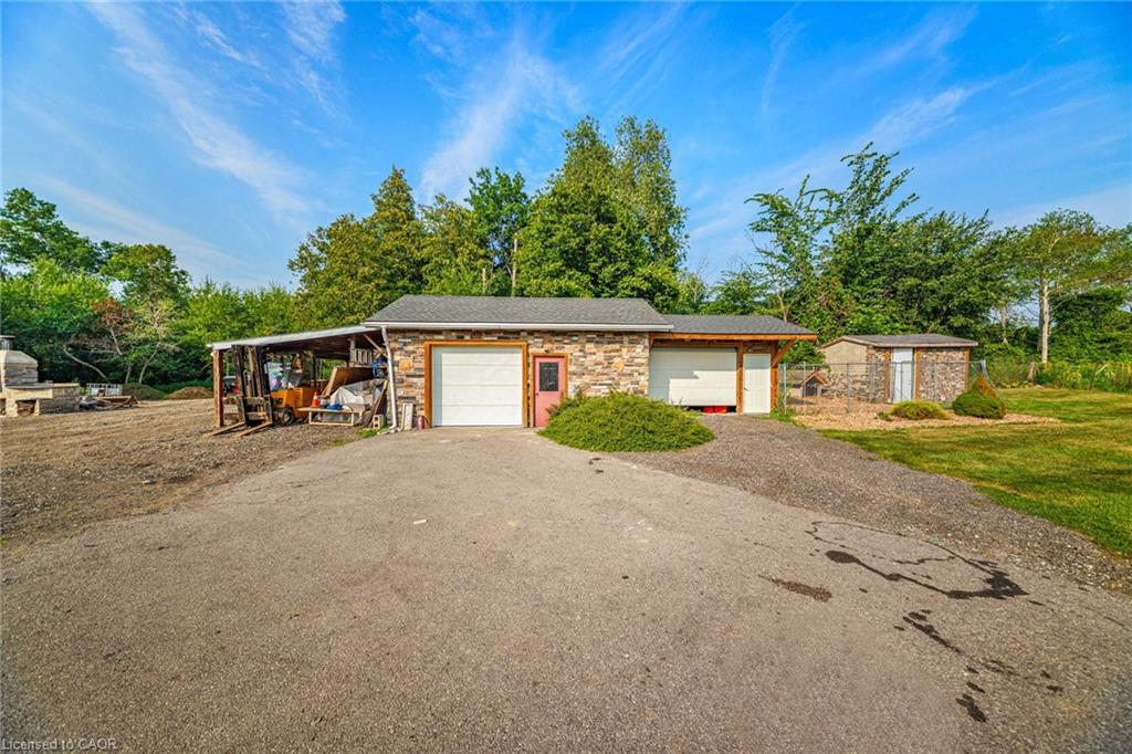 13127 27 Side Road Property Photo 40