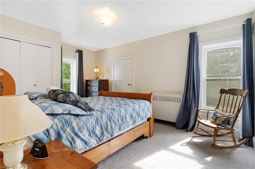 39 Albert Street W Property Photo 20