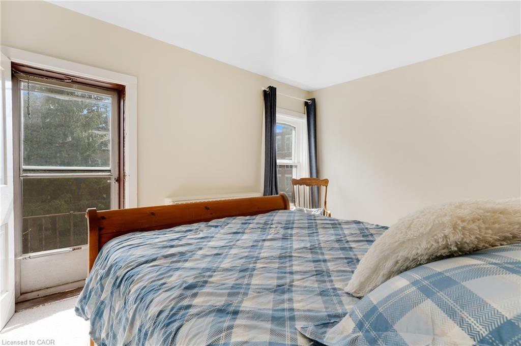 39 Albert Street W Property Photo 21