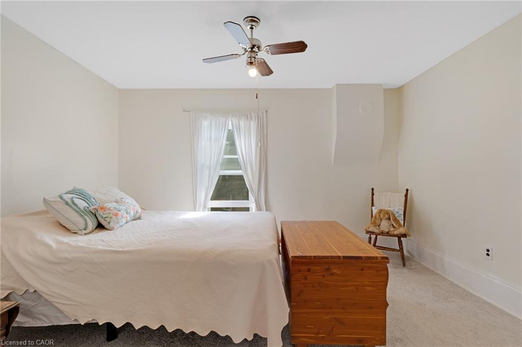 39 Albert Street W Property Photo 26