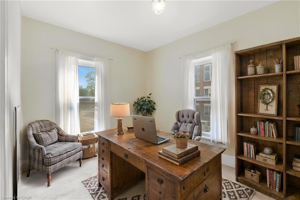 39 Albert Street W Property Photo 27