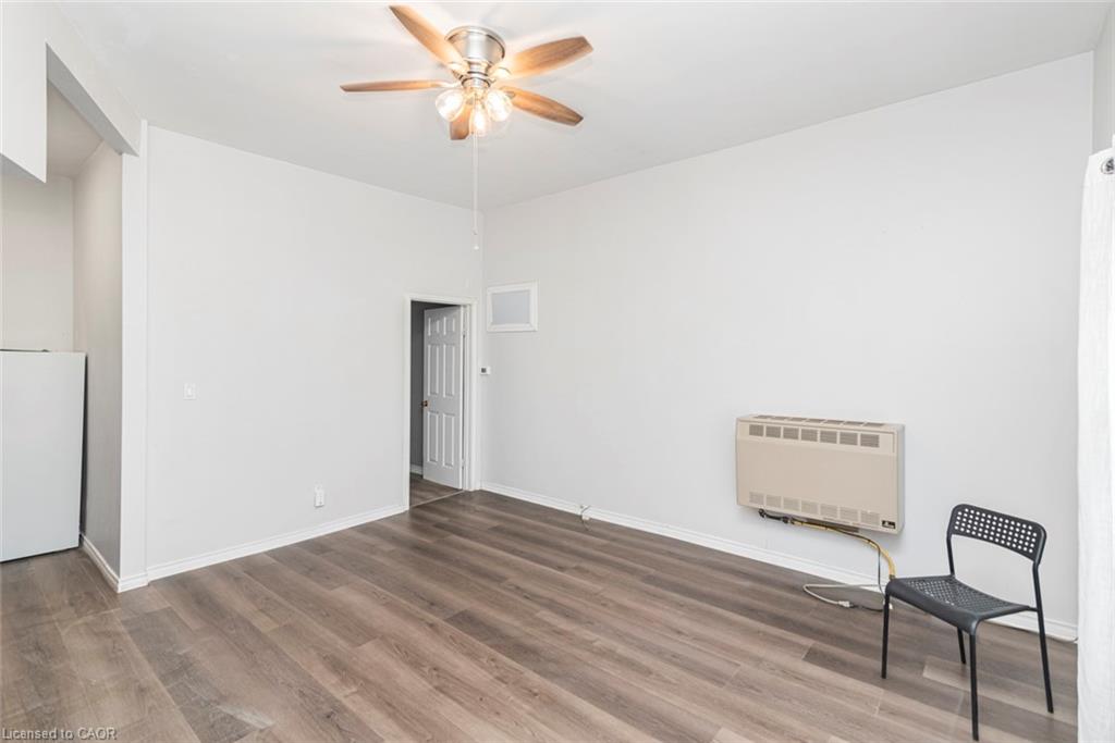 116-118 Lock Street E Property Photo 28