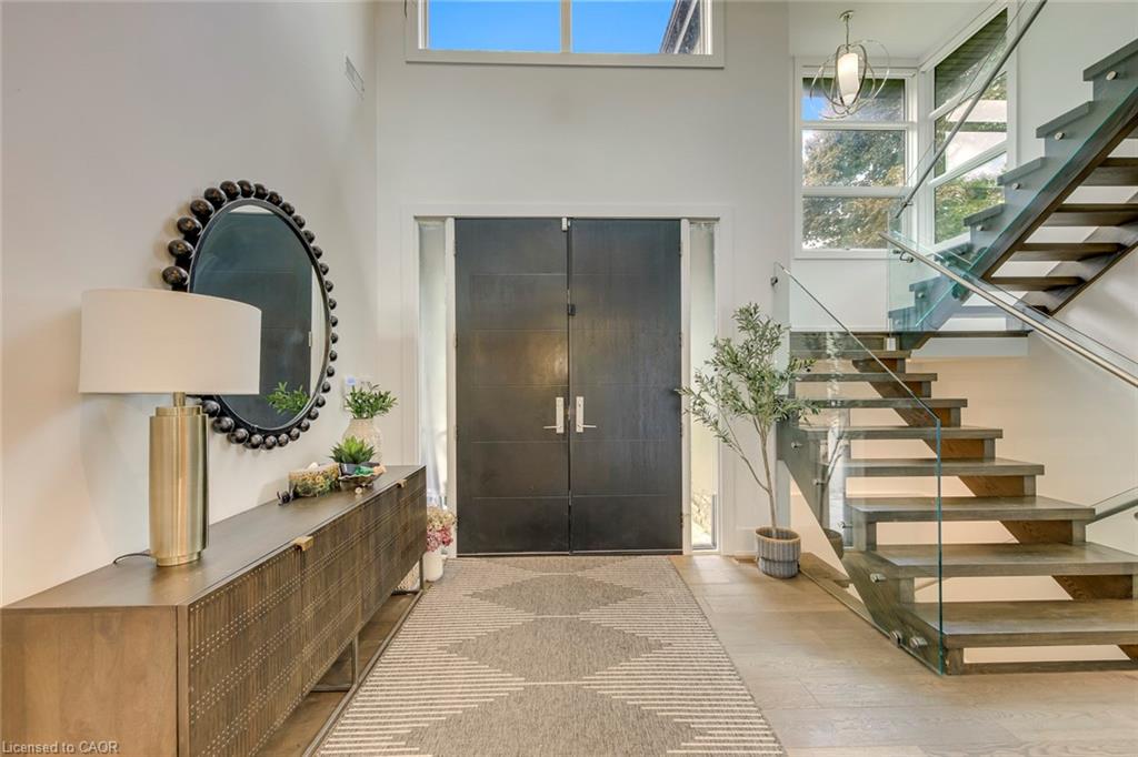2104 Devon Road Property Photo 4