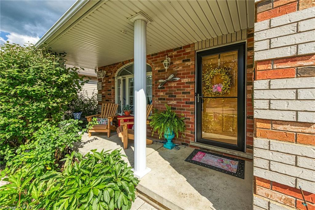 64 Caledonia Avenue Property Photo 4