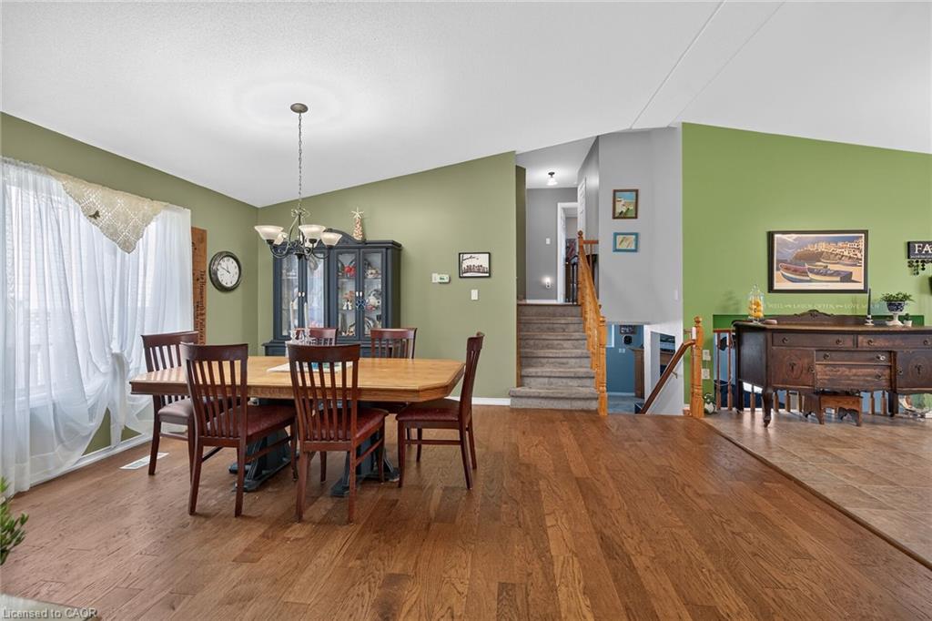 64 Caledonia Avenue Property Photo 10