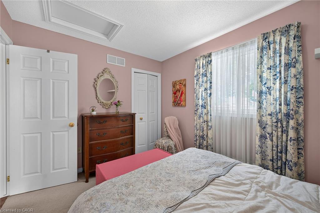 64 Caledonia Avenue Property Photo 21