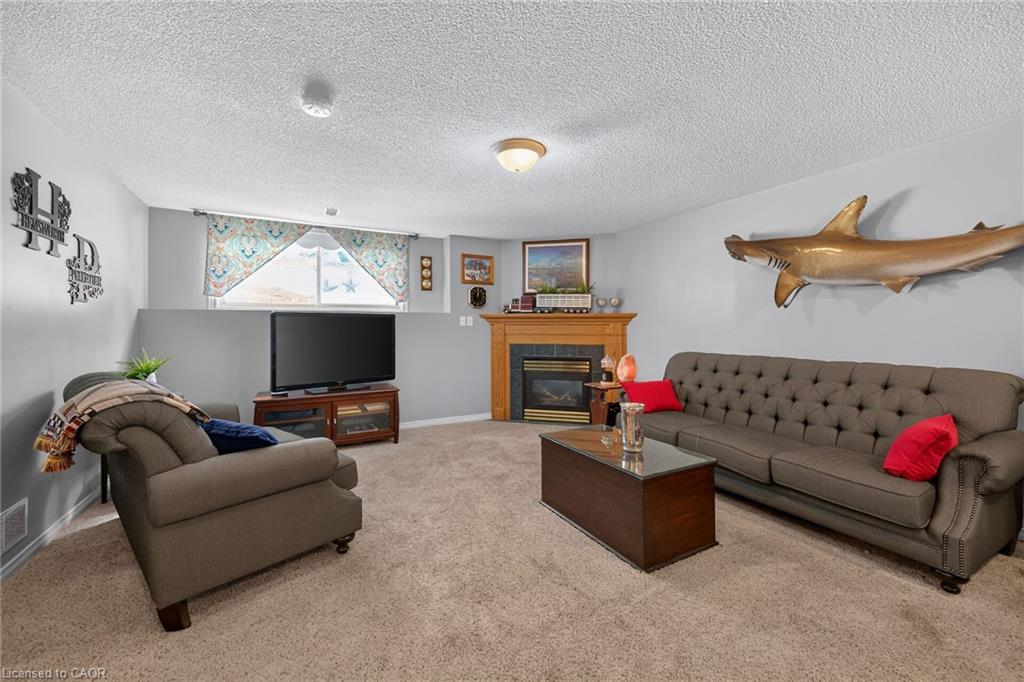 64 Caledonia Avenue Property Photo 24