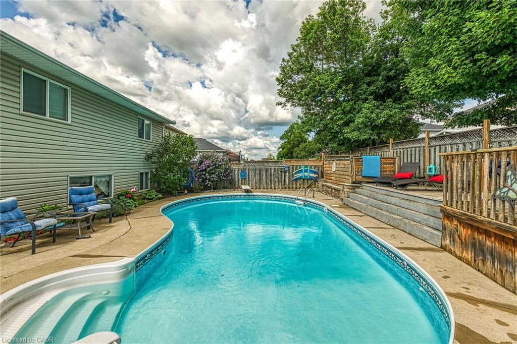 64 Caledonia Avenue Property Photo 39