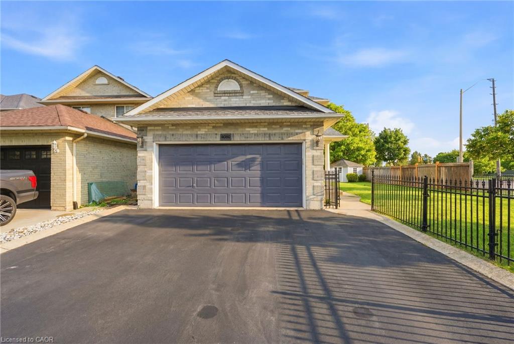 4000 Jarvis Crescent Property Photo 2