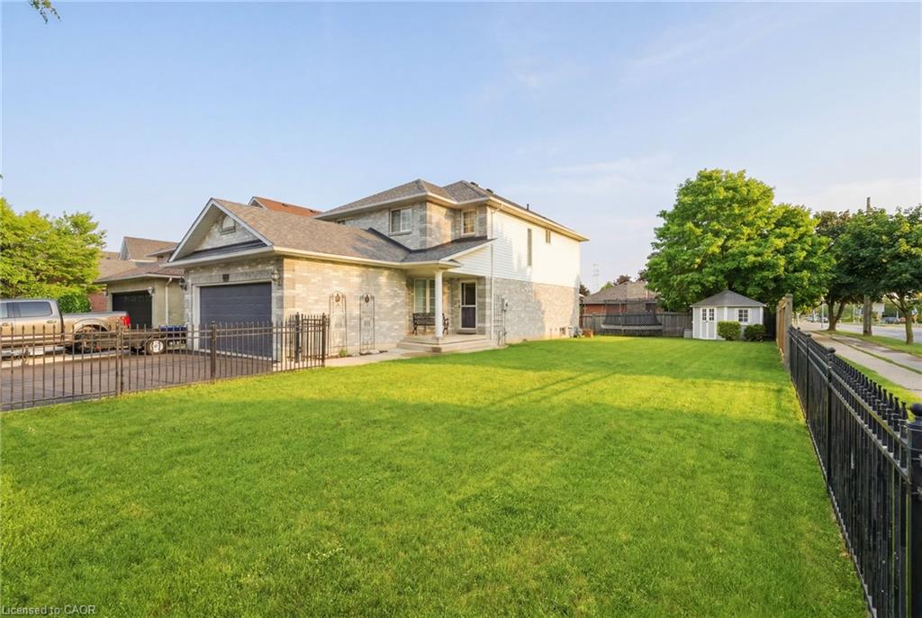 4000 Jarvis Crescent Property Photo 3
