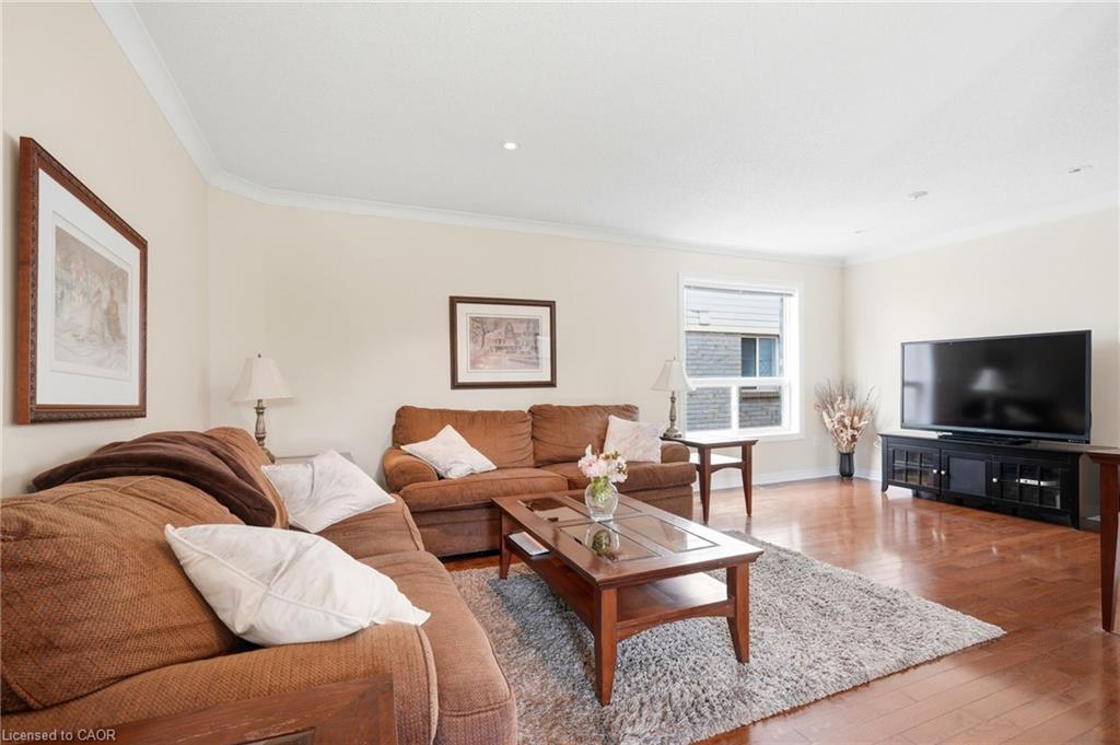 4000 Jarvis Crescent Property Photo 7