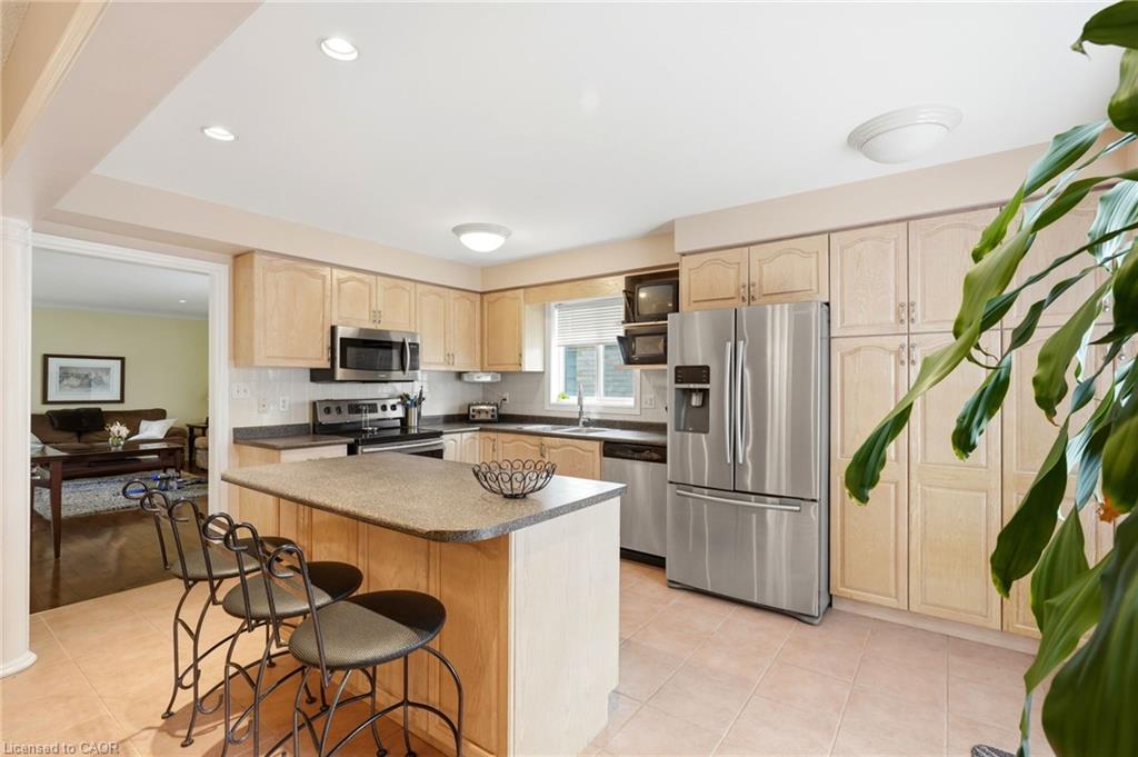 4000 Jarvis Crescent Property Photo 13