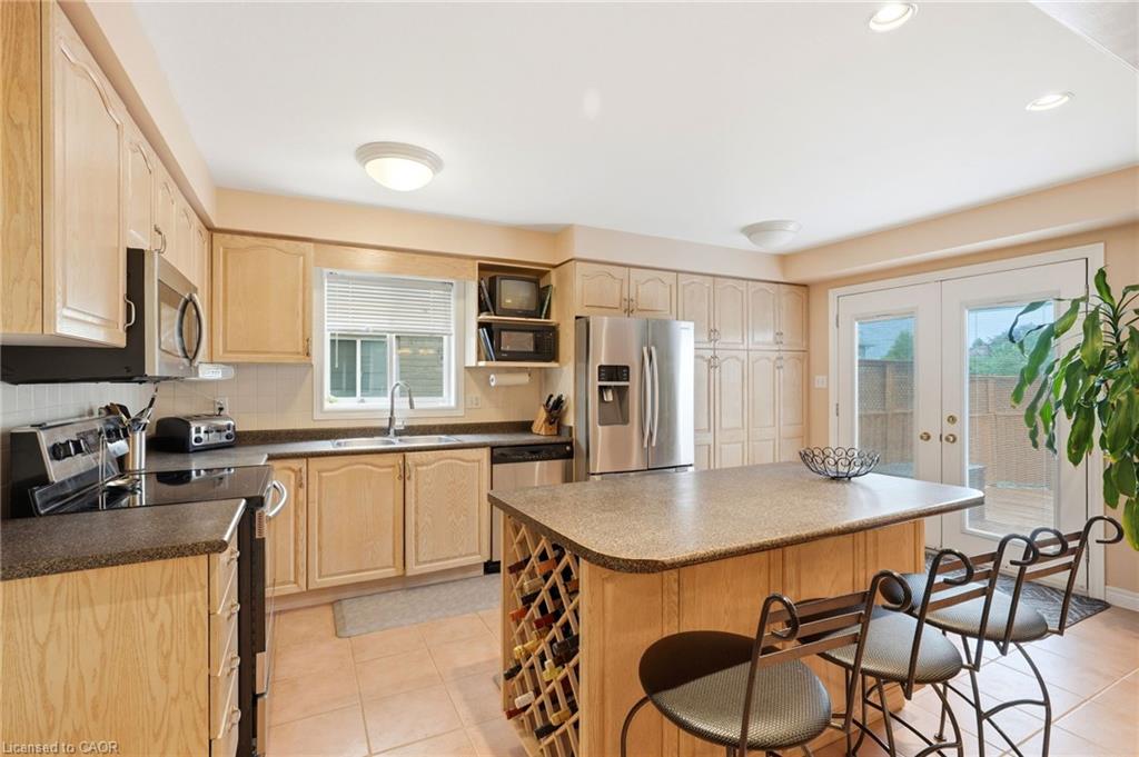 4000 Jarvis Crescent Property Photo 14