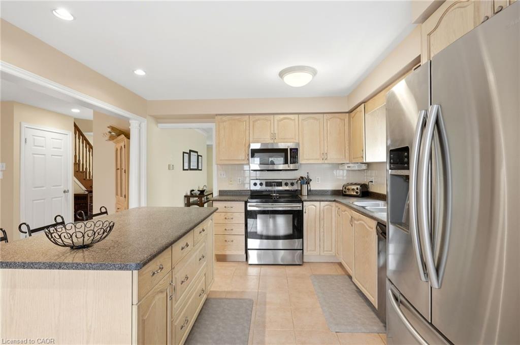 4000 Jarvis Crescent Property Photo 15