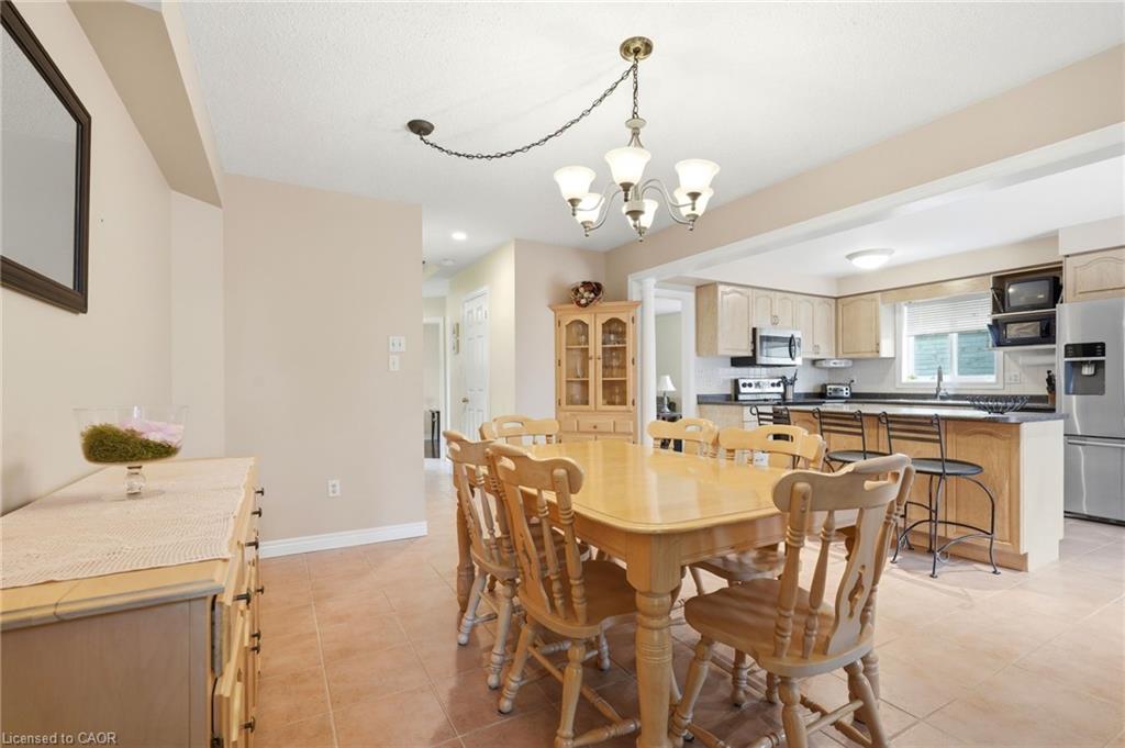 4000 Jarvis Crescent Property Photo 17