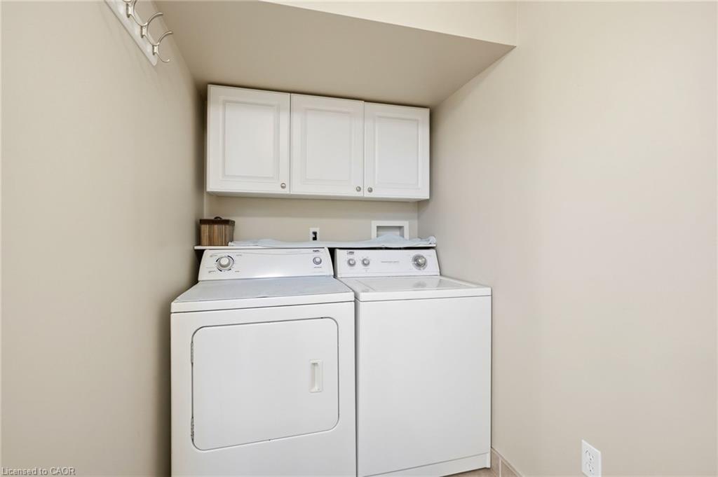 4000 Jarvis Crescent Property Photo 32