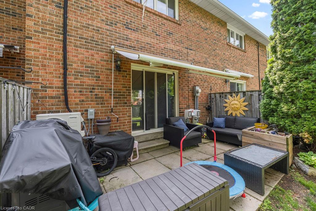 34-125 Livingston Avenue Property Photo 8