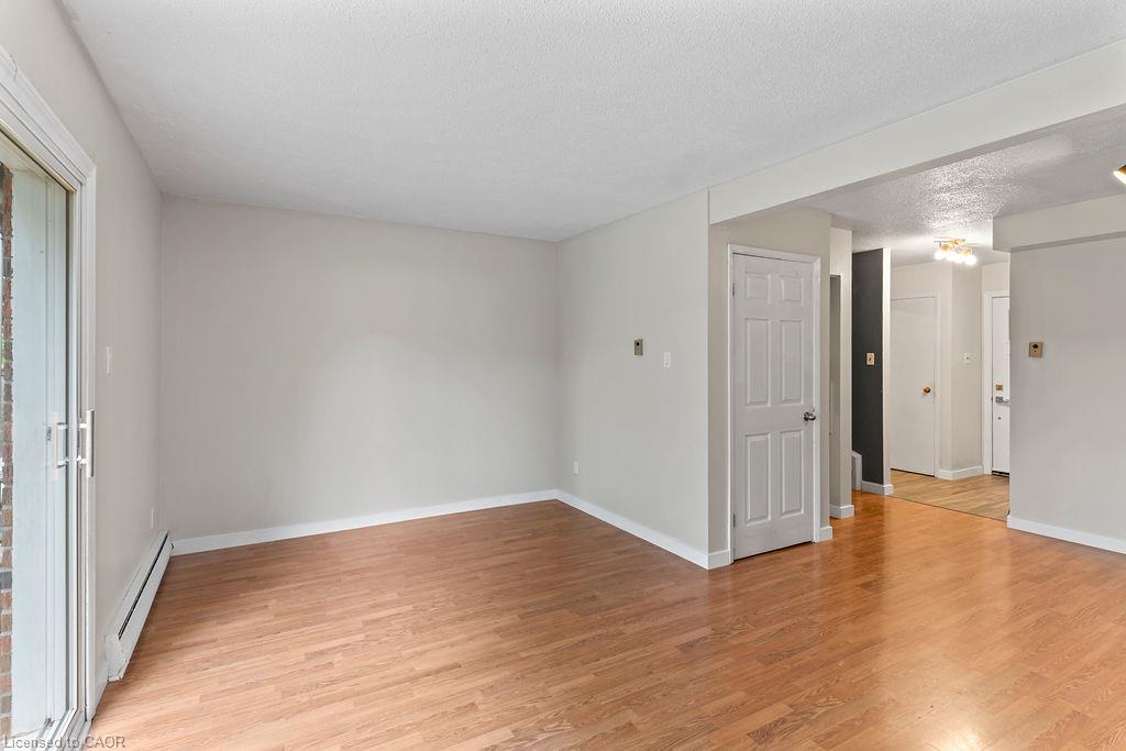 34-125 Livingston Avenue Property Photo 10