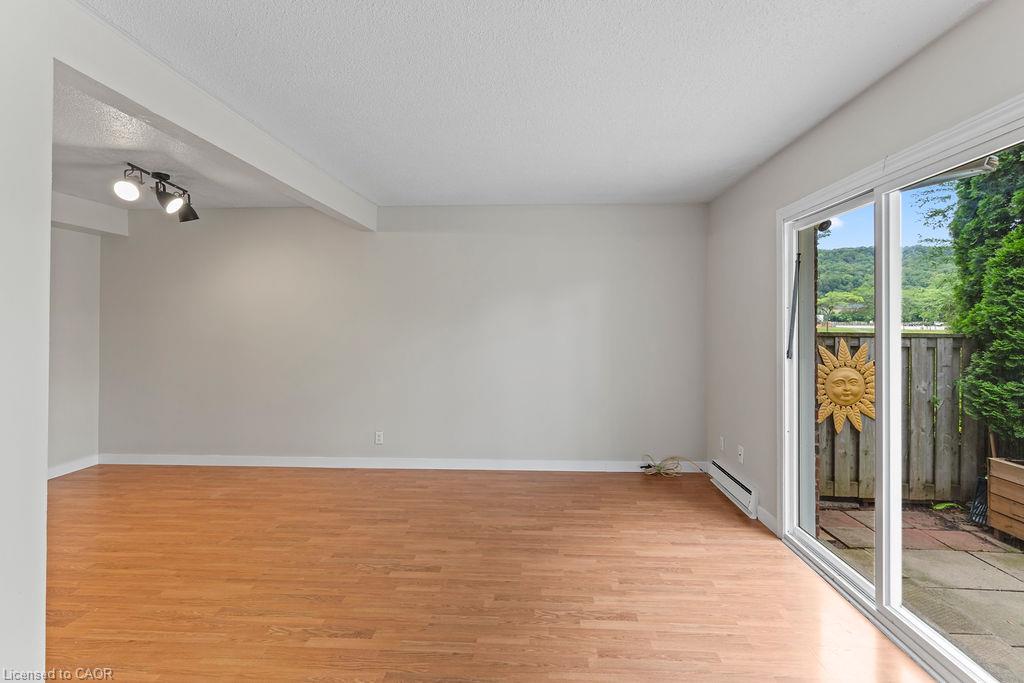 34-125 Livingston Avenue Property Photo 13