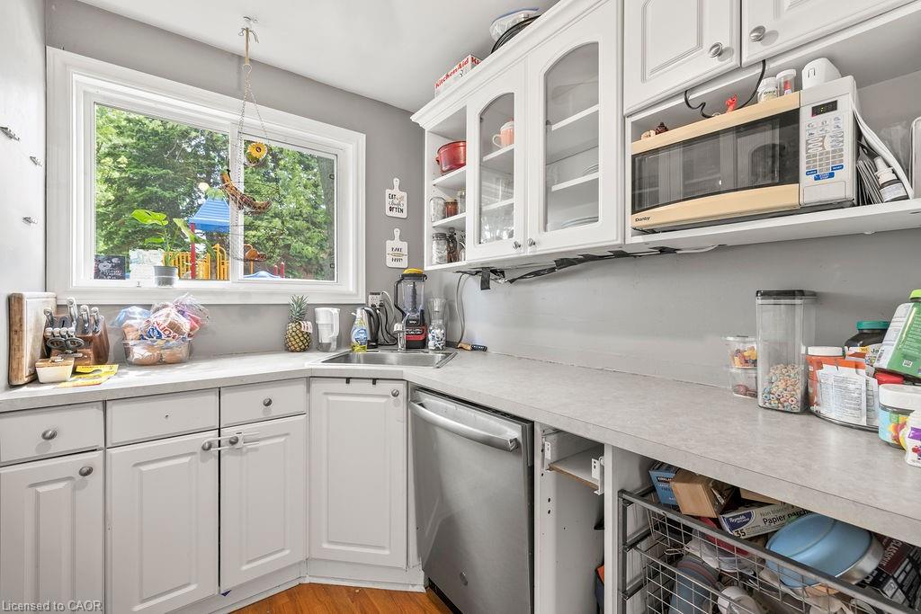 34-125 Livingston Avenue Property Photo 32