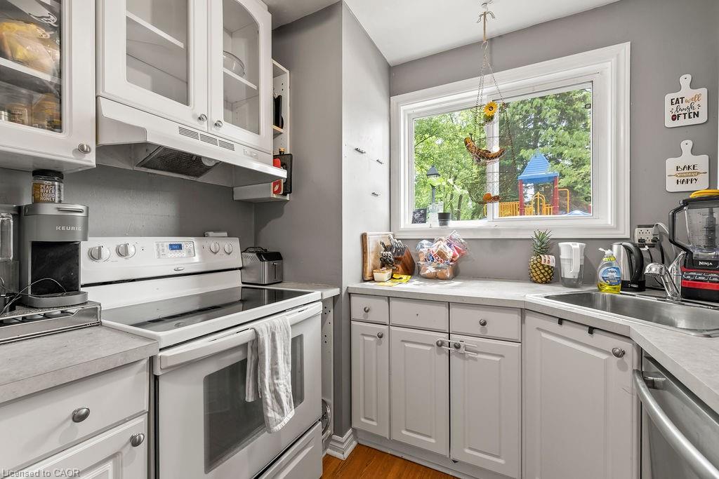 34-125 Livingston Avenue Property Photo 33