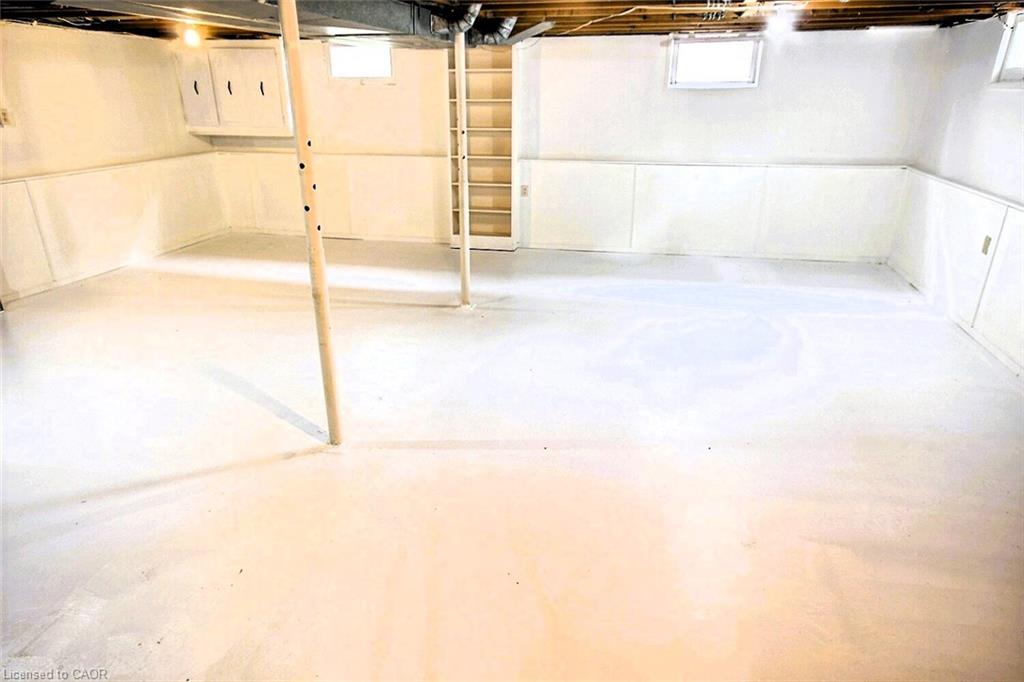 485 Broadway Street Property Photo 11
