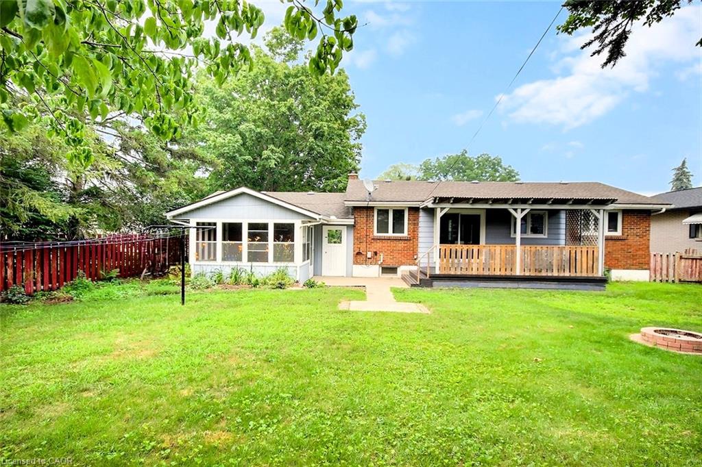 485 Broadway Street Property Photo 14