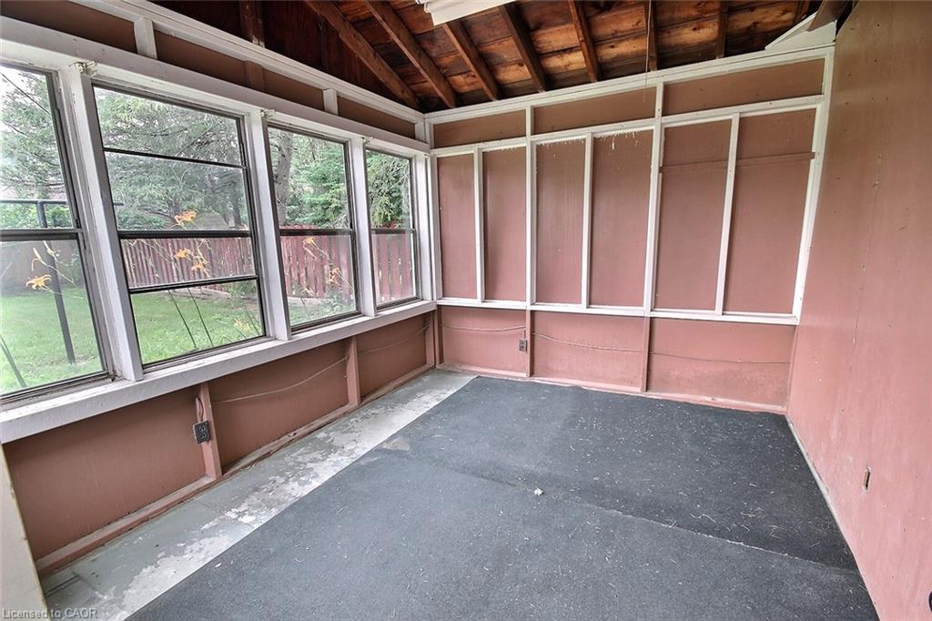 485 Broadway Street Property Photo 15